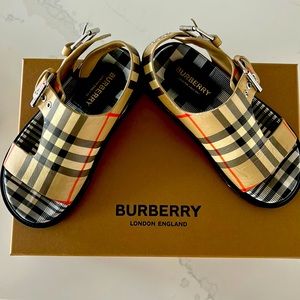 Kids Burberry sandals